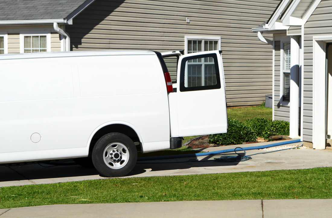 The Green and Clean Carpet Care van